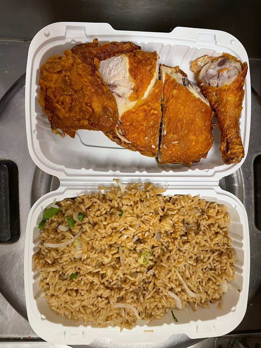 Golden Fountain Kitchen